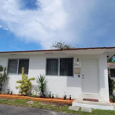 Appartamento Sol Miami #1 With Free Parking On Premises Esterno foto